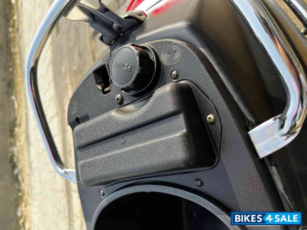 Matte Black Vespa ZX 125