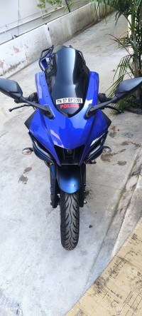 Racing Blue Yamaha R15 V4