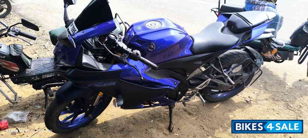 Racing Blue Yamaha R15 V4