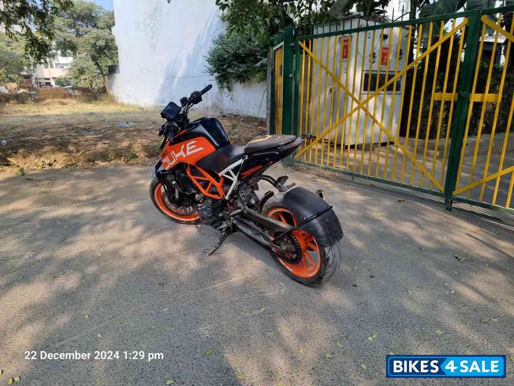 KTM Duke 390