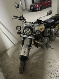 Silver Royal Enfield Classic 350