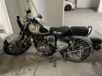 Silver Royal Enfield Classic 350