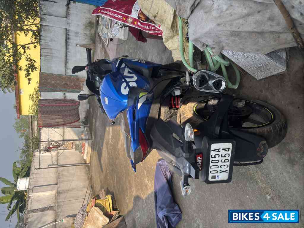 Suzuki Gixxer SF BS6 Suzuki Gixxer SF BS6