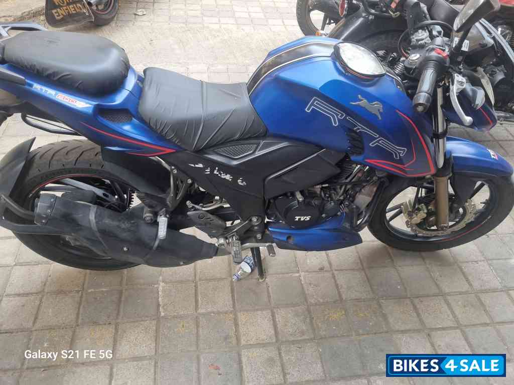 Blue TVS Apache RTR 200 4V ABS