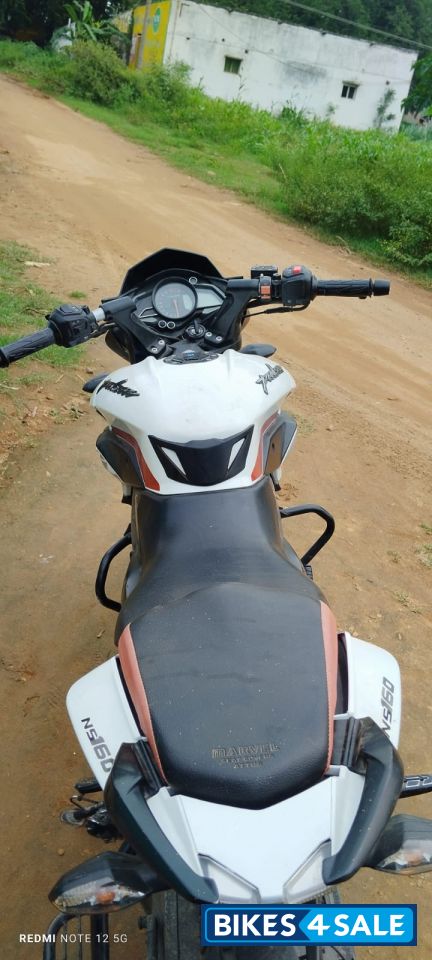 White And Black Bajaj Pulsar NS 160 BS6