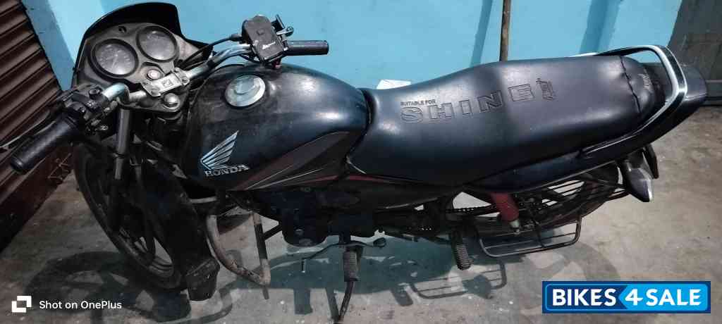 Honda CB Shine