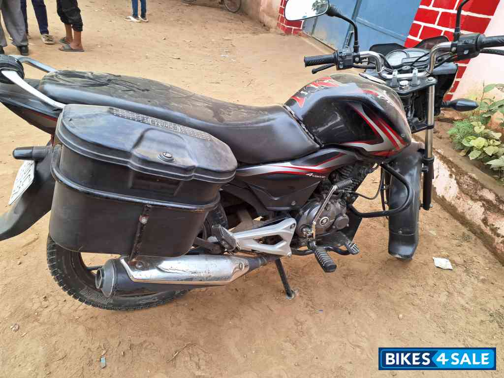 Bajaj Discover 100M