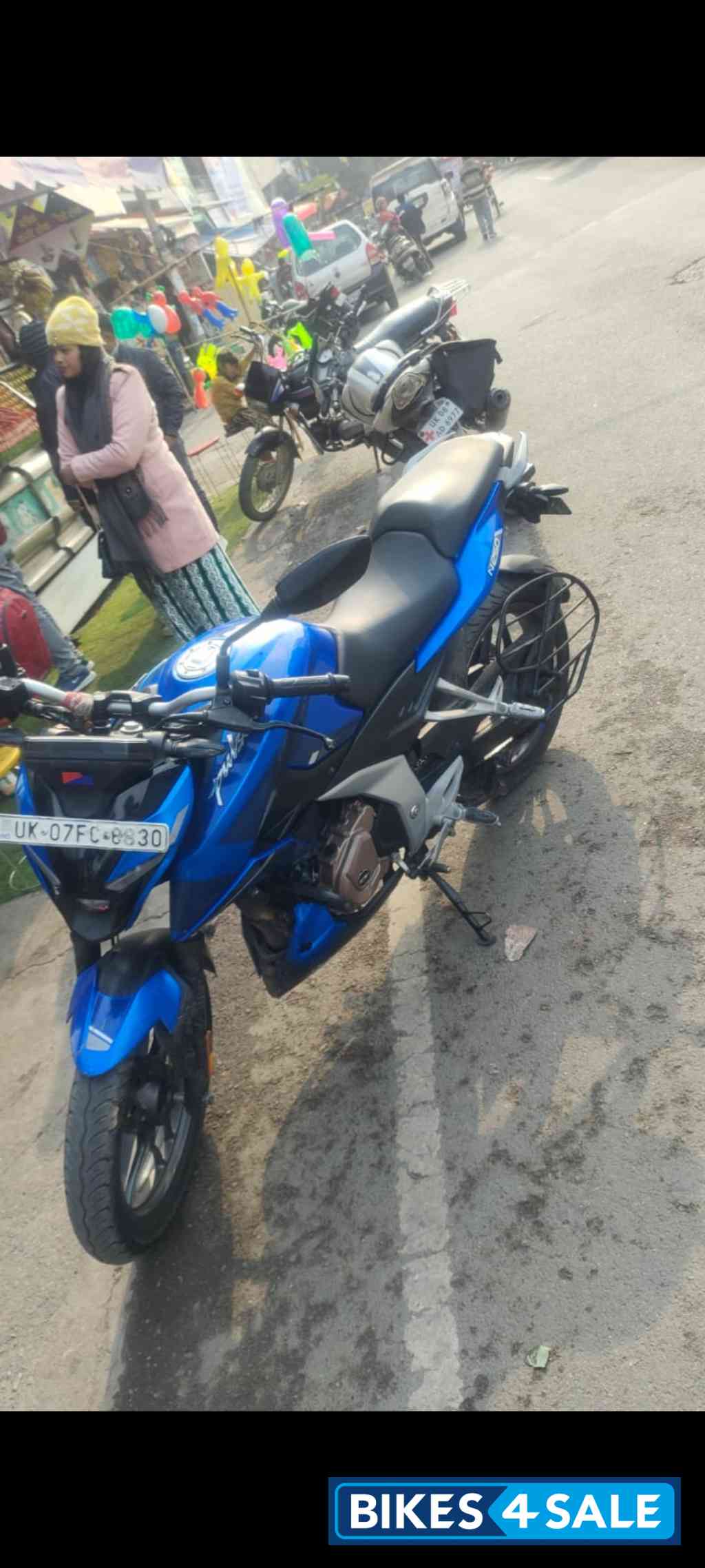 Blue Bajaj Pulsar N250