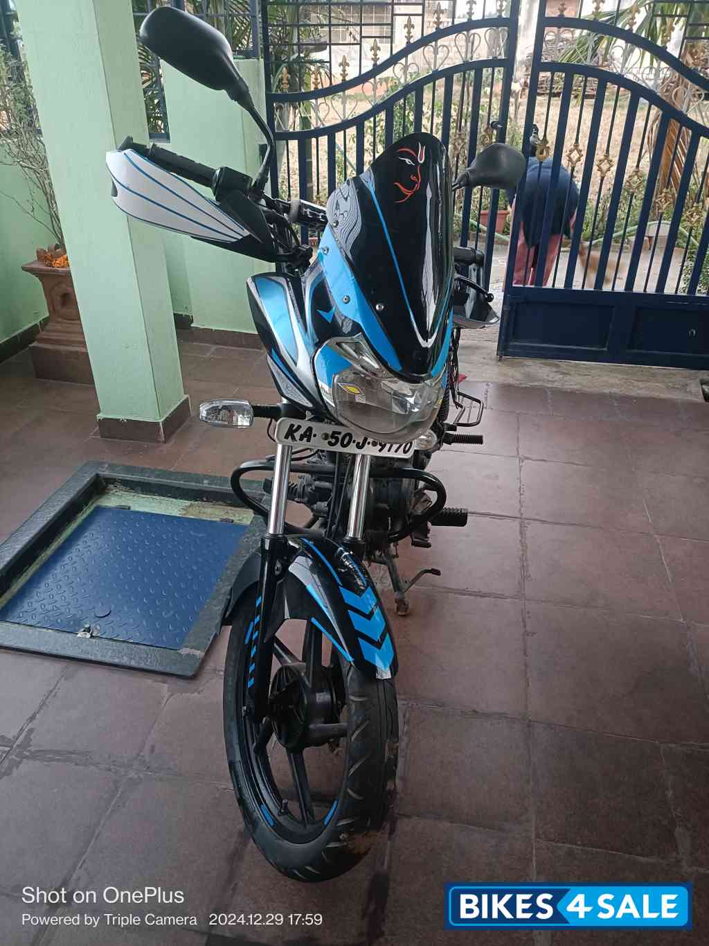 Bajaj Discover 100 DTS-Si