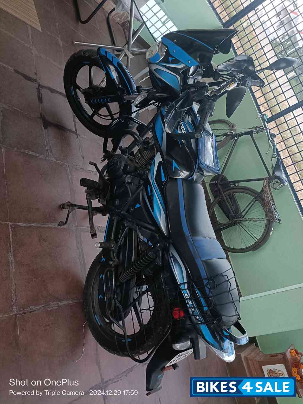 Bajaj Discover 100 DTS-Si