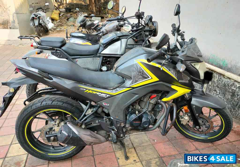 Honda CB Hornet 160R