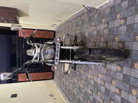 Bajaj Avenger Cruise 220