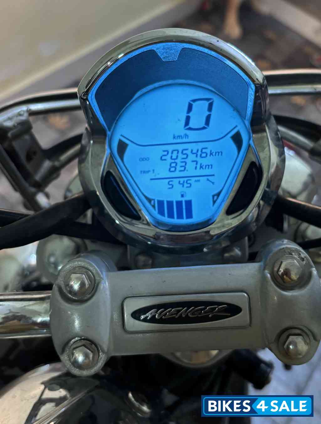 Bajaj Avenger Cruise 220