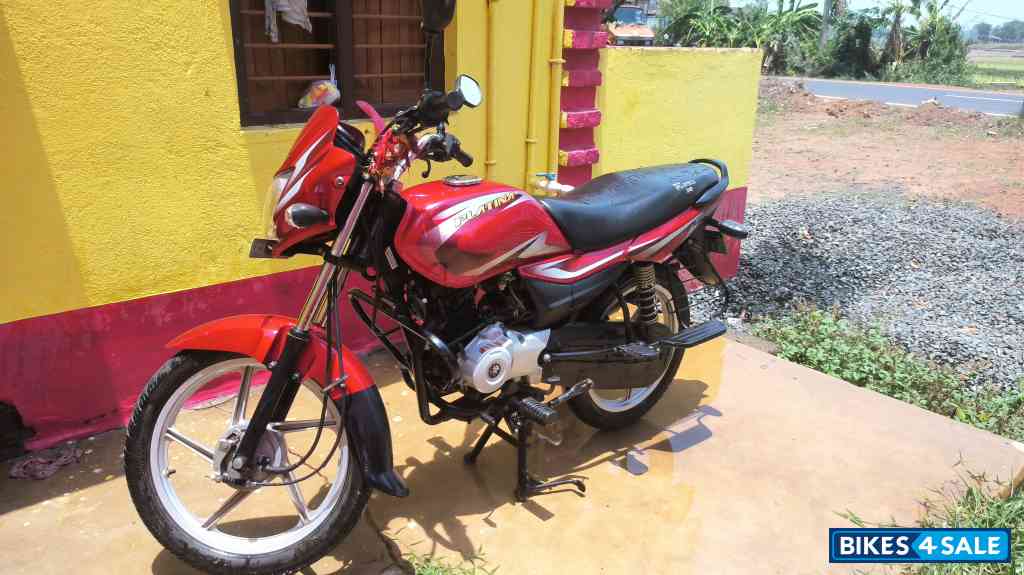 Cherry Red Bajaj Platina 100 ES