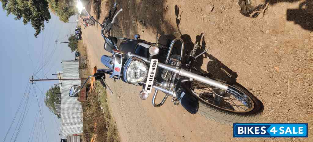 Bajaj Avenger Cruise 220