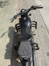 Black Royal Enfield Classic Stealth Black