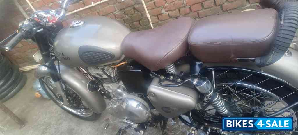 Royal Enfield Classic Gunmetal Grey