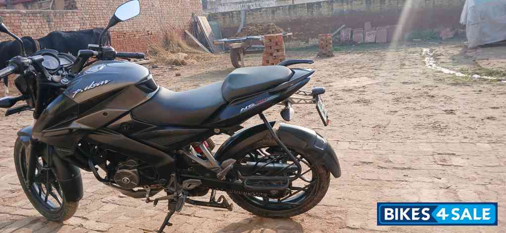 Bajaj Pulsar NS 160
