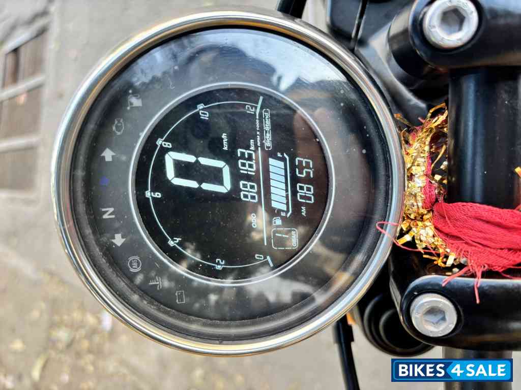 Black Mirror Jawa 42 Bobber Black Mirror