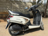 Mahindra Gusto