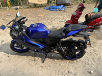 Yamaha R15 V4