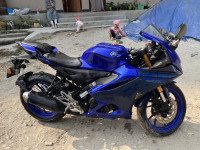 Yamaha R15 V4
