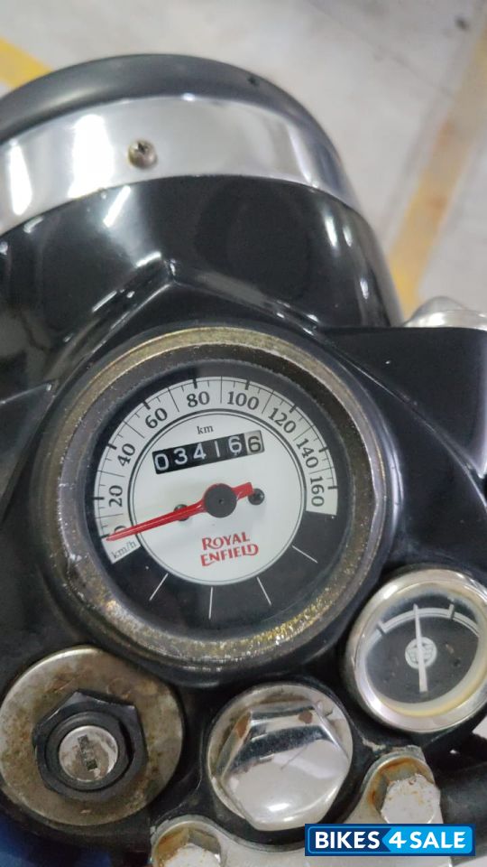 Blue Royal Enfield Bullet 350