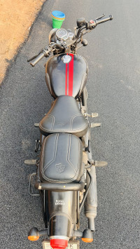 Stealth Black Royal Enfield Classic 350 Dual Channel BS6
