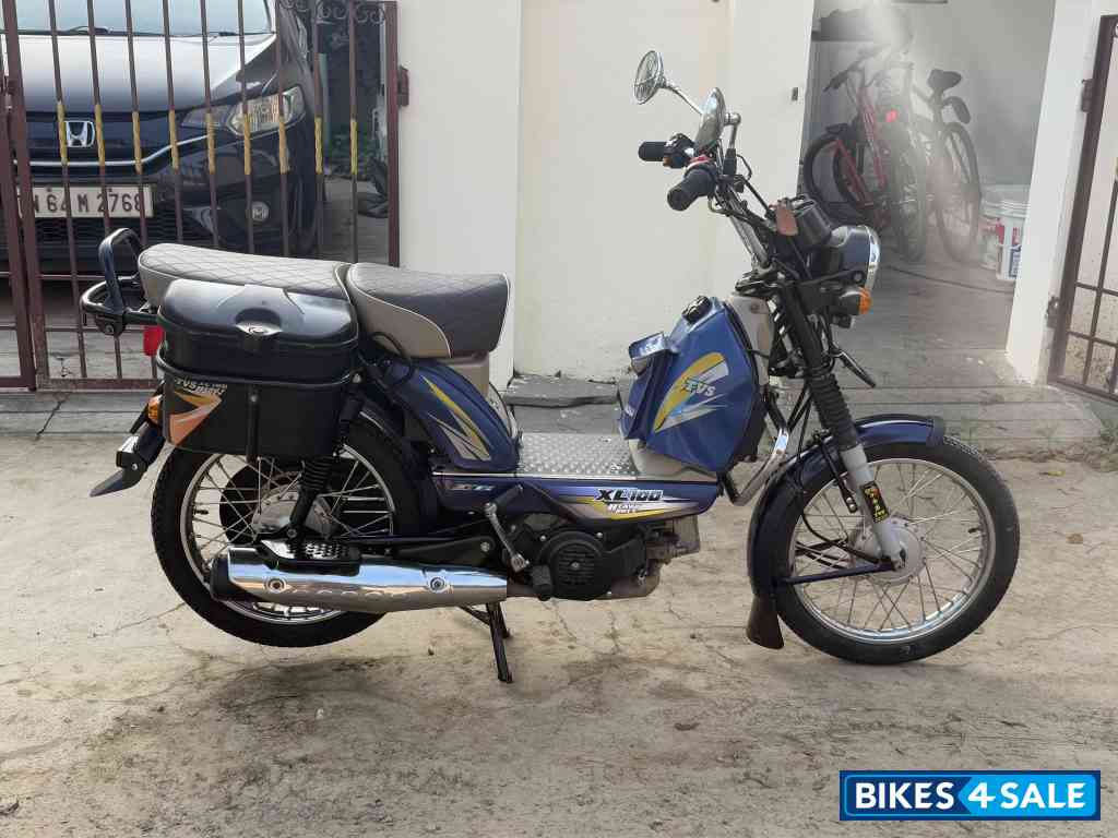 Delight Blue TVS XL100 Winner Edition