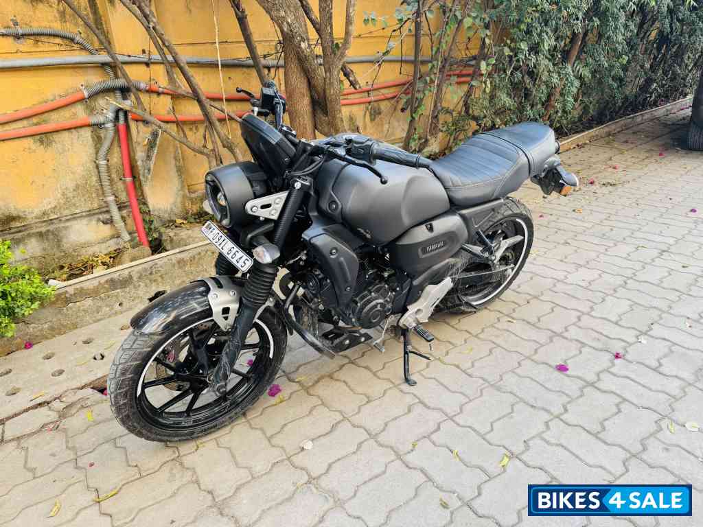 Yamaha FZ-X