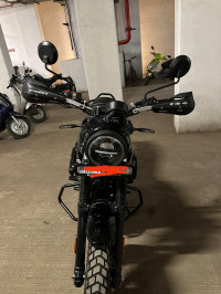 Royal Enfield Scram 411