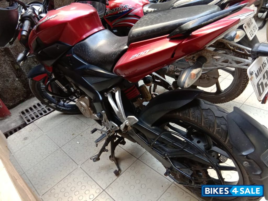 Bajaj Pulsar 200 NS
