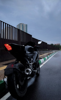 Midnight Yamaha R15 V4