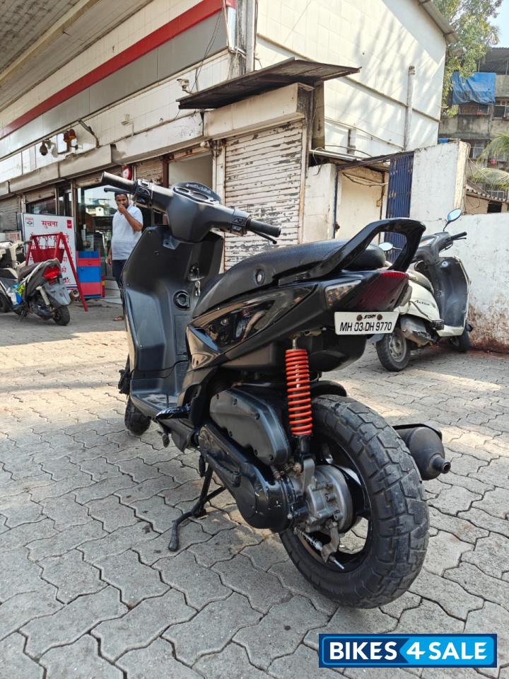 Aprilia SR 125