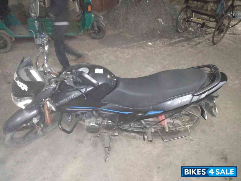 Grey Blue Strip Hero Glamour Xtec