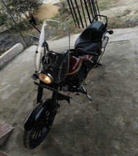Bajaj Avenger Street 150