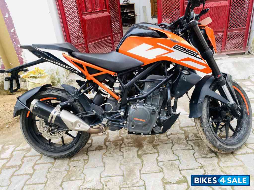 KTM Duke 250