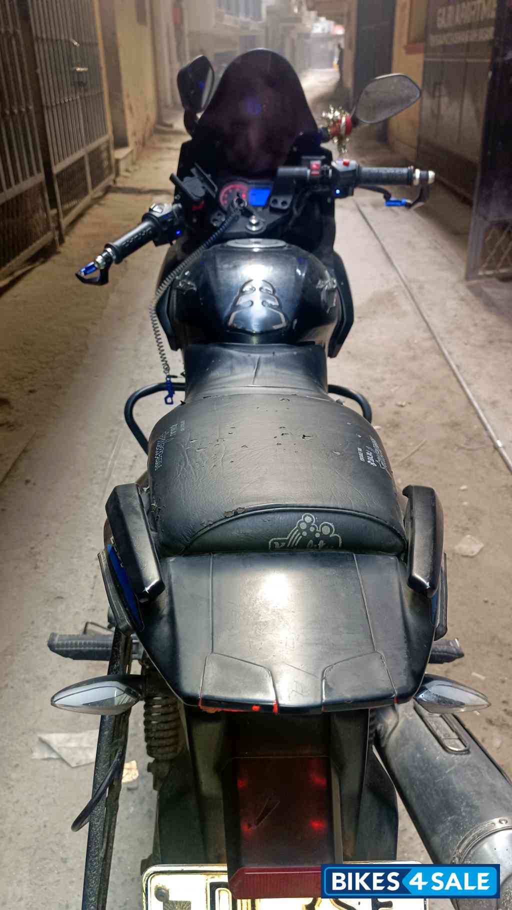 Black And Blue Bajaj Pulsar 220F