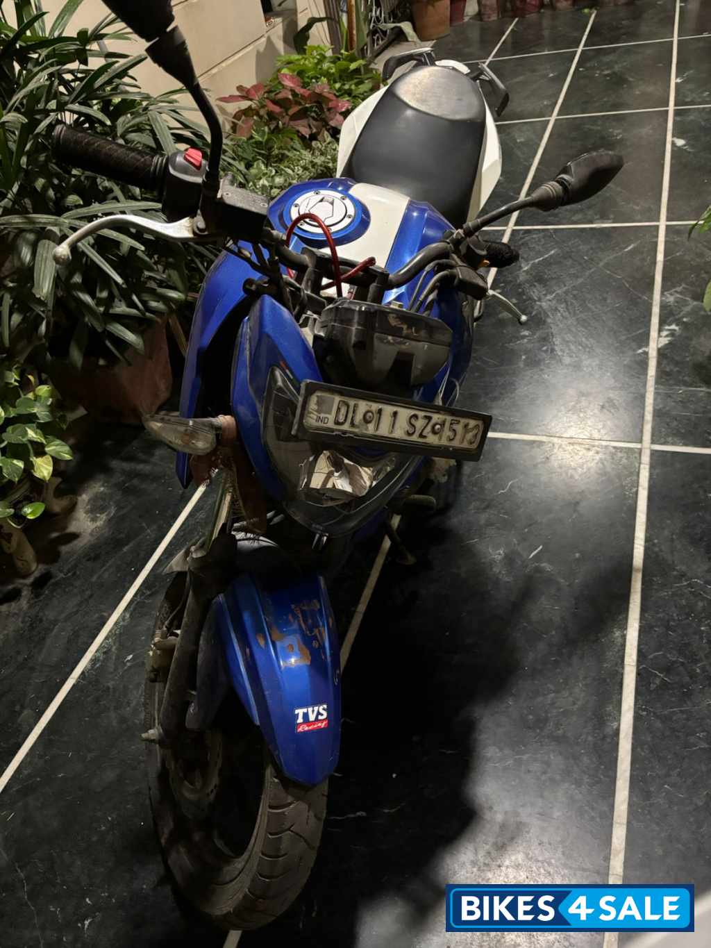 TVS Apache RTR 160 4V