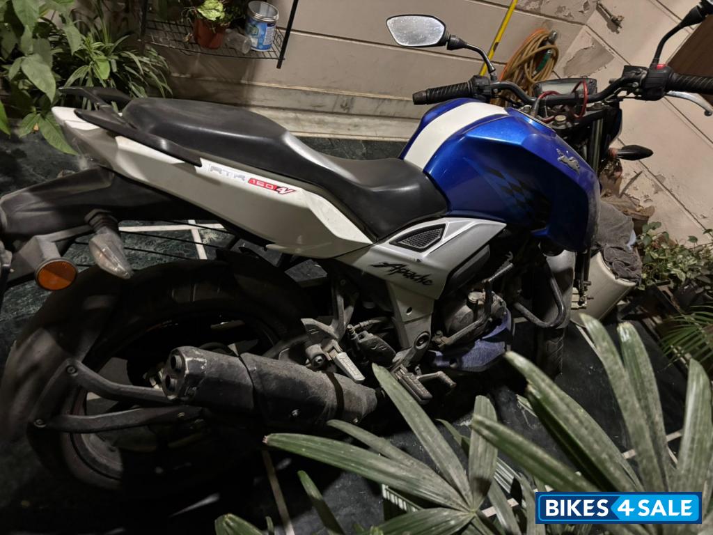 TVS Apache RTR 160 4V