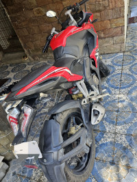 Red / Bajaj Pulsar RS 200