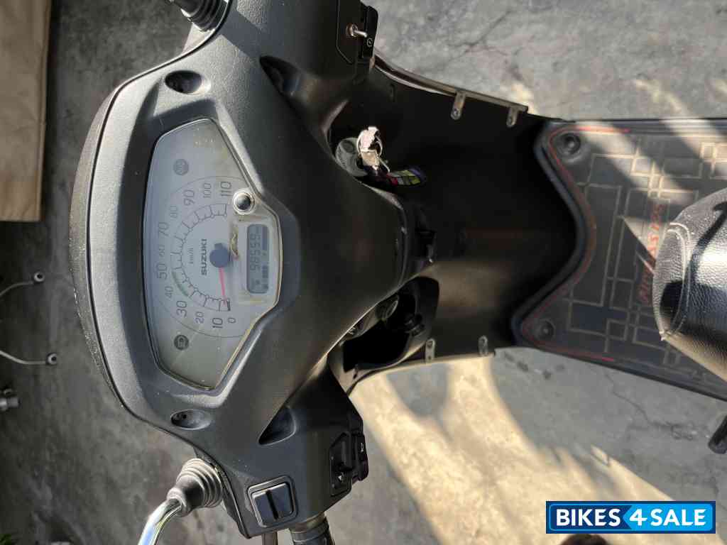 Matt Black Suzuki Access 125