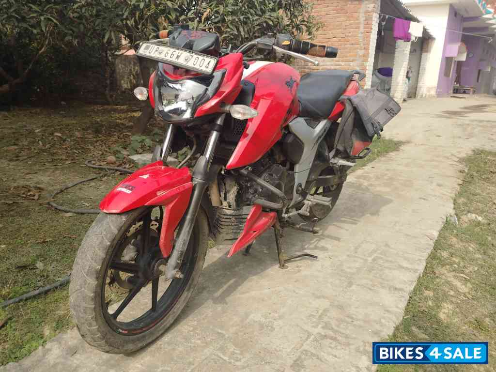 TVS Apache RTR 160 4V