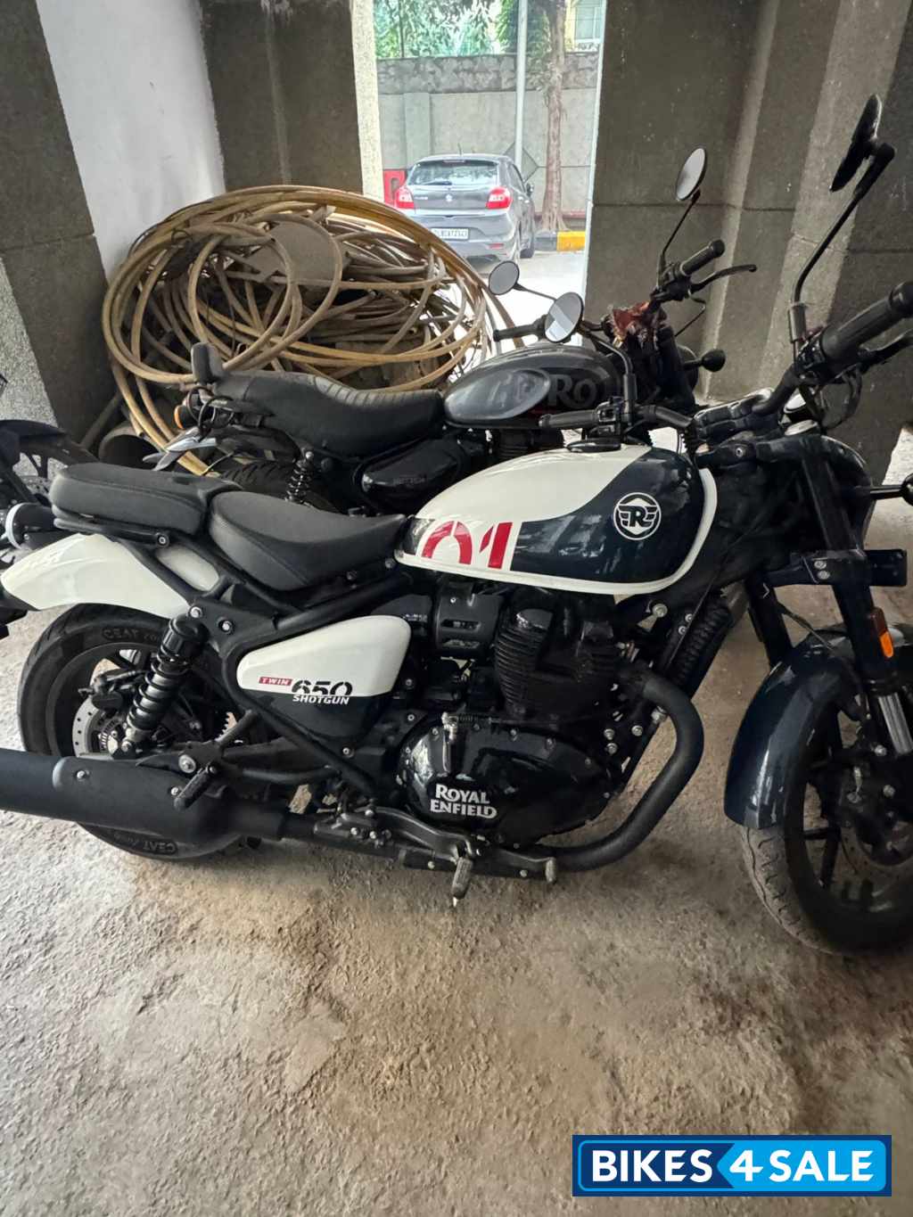 Royal Enfield Shotgun 650