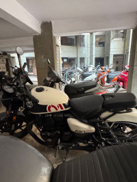 Royal Enfield Shotgun 650