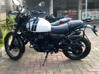 White Gloss Yezdi Adventure Gloss 2024