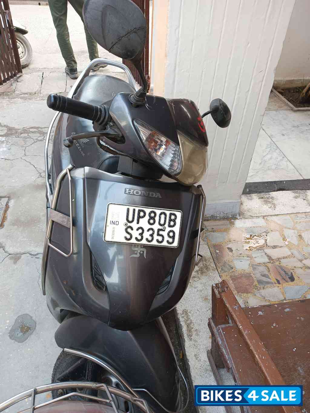 Grey Honda Activa