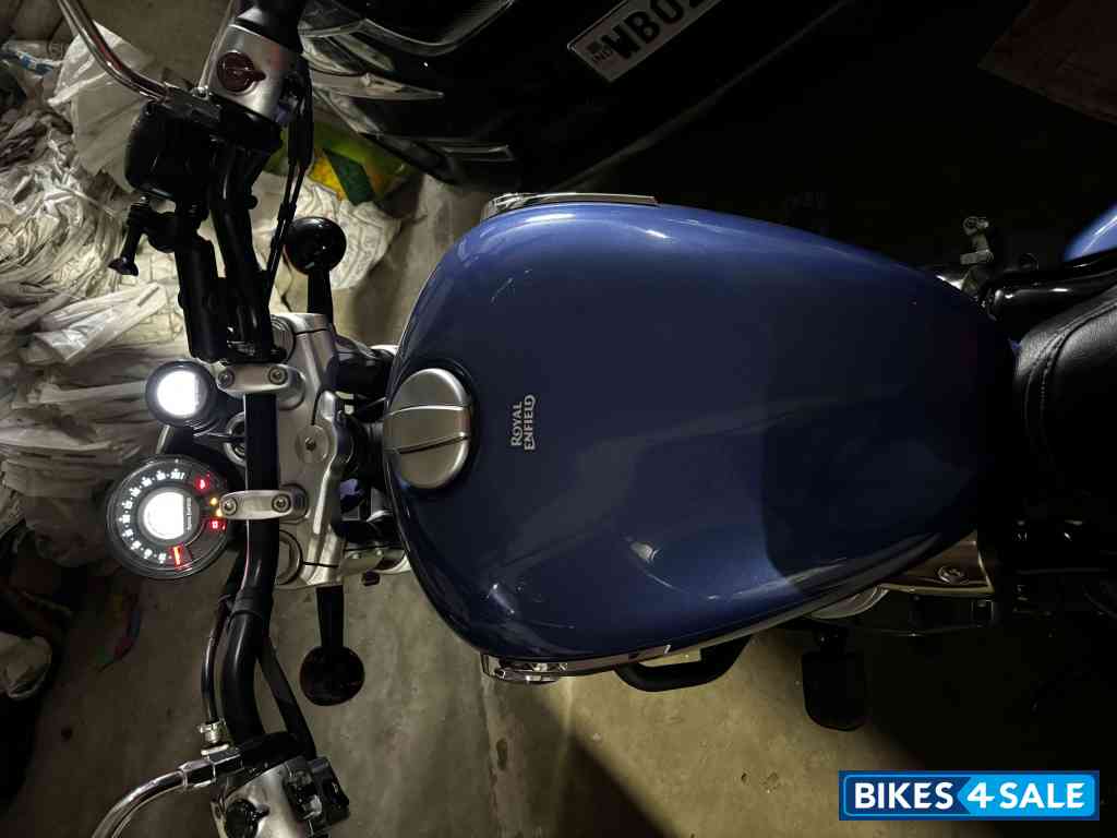 Astral Blue Royal Enfield Super Meteor 650