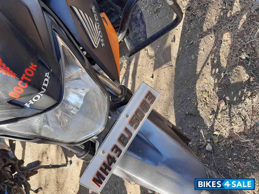 Honda CB Hornet 160R