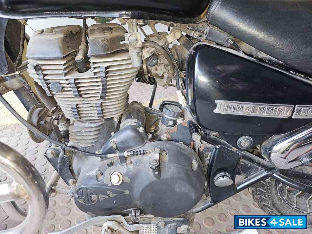 Royal Enfield Thunderbird 350 Royal Enfield Thunderbird 350